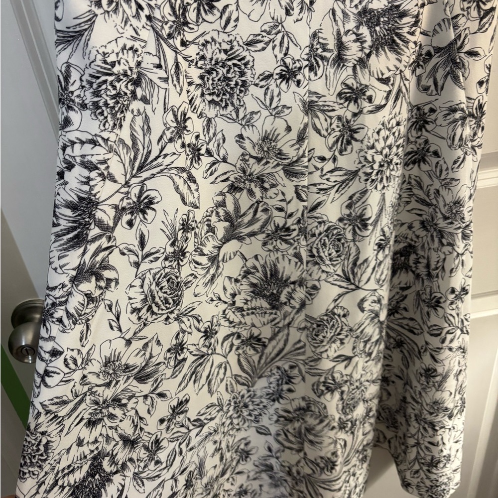 Marc New York Sleeveless Black & White Floral Midi Dresssz 10 NWT - Picture 10 of 11